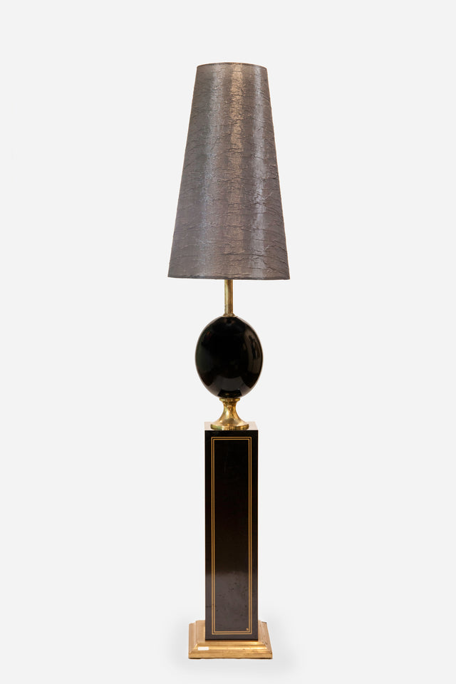 Elegant floor lamp, circa 1970s