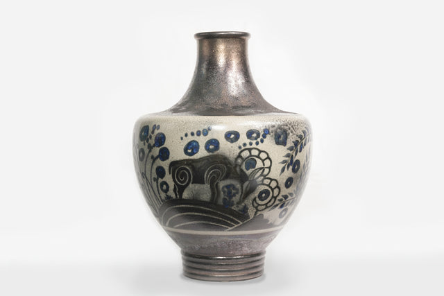 'Hunting deers' vase, circa 1935